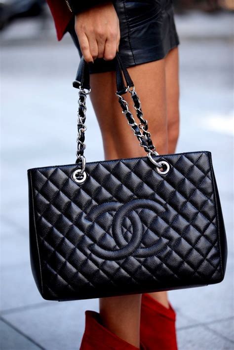 moda estate chanel|Chanel handbags outlet.